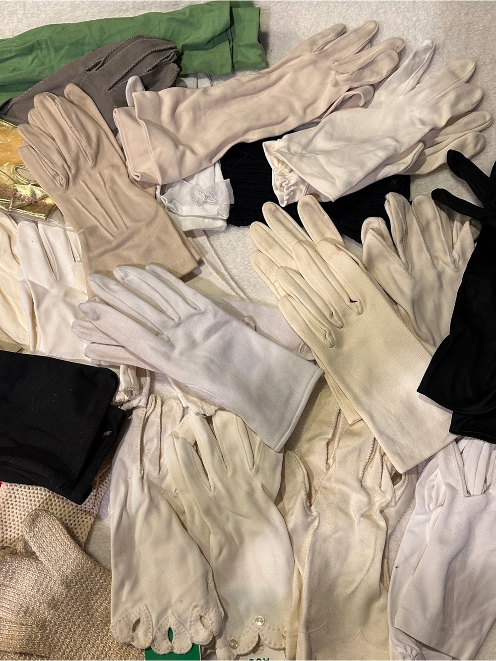 Vintage glove bundle - many pairs